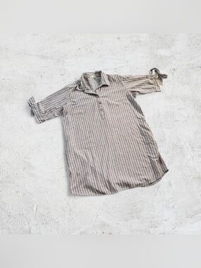 Casual Striped Short-Sleeve Button-Down Shirt in Taupe and White